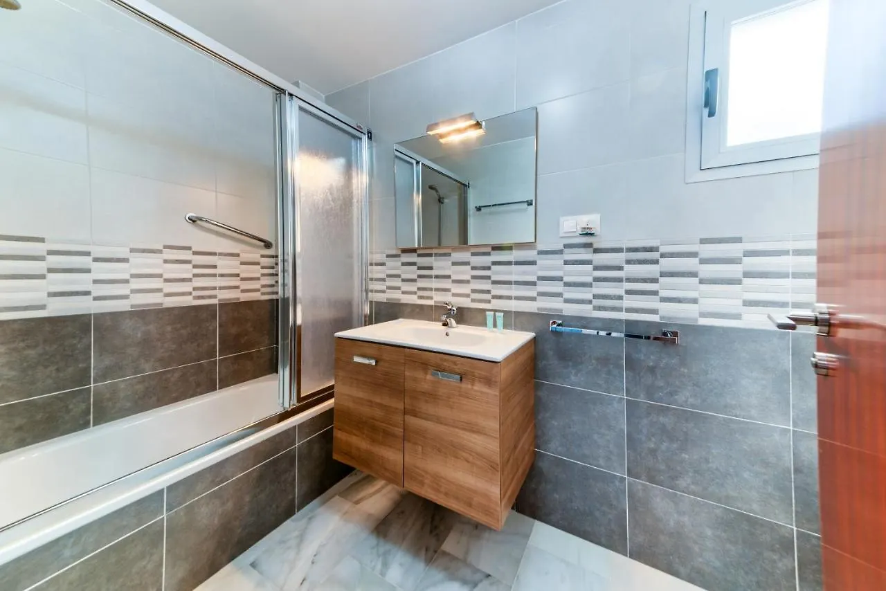 Διαμέρισμα Holidays2Malaga Salitre Cerca Estacion Ave & Fibra Wifi